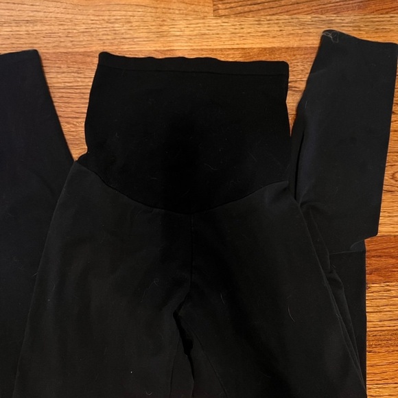 Motherhood Leggings - Picture 3 of 4